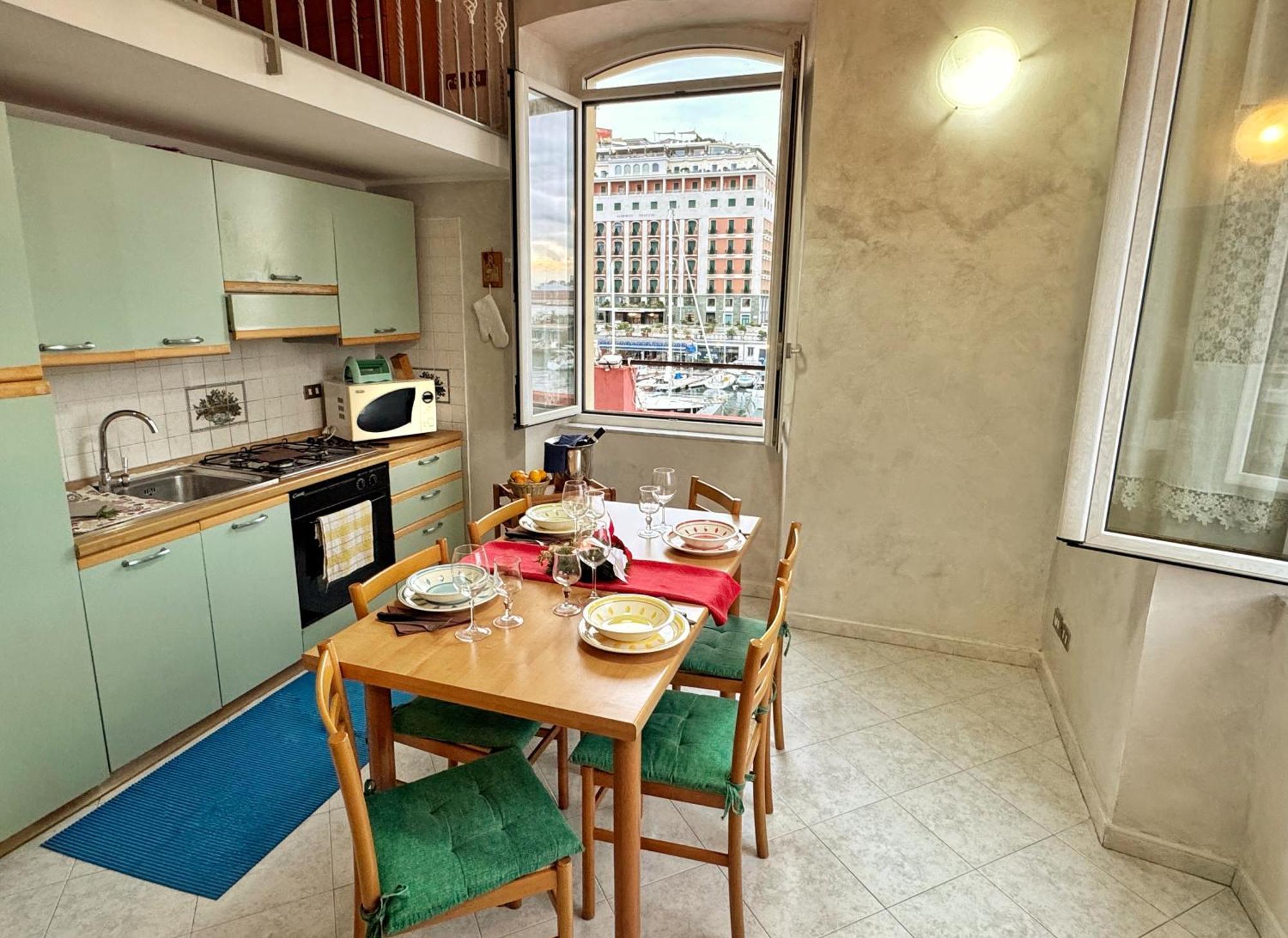 Laura House Apartment เนเปิลส์ ภายนอก รูปภาพ