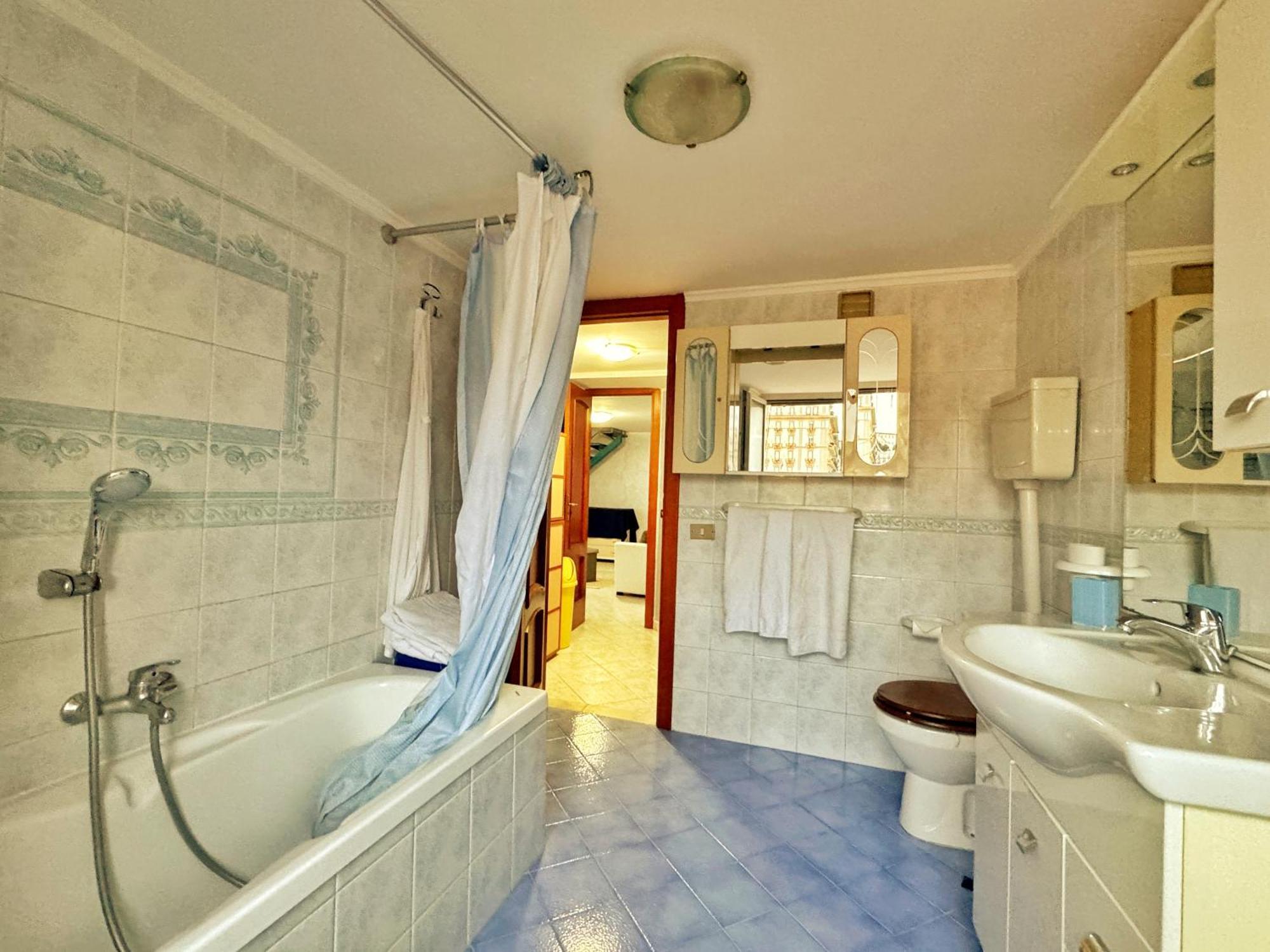 Laura House Apartment เนเปิลส์ ภายนอก รูปภาพ