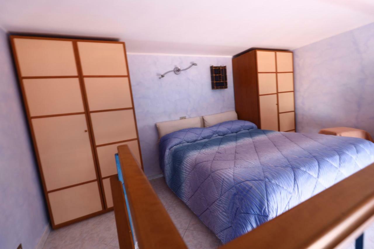 Laura House Apartment เนเปิลส์ ภายนอก รูปภาพ